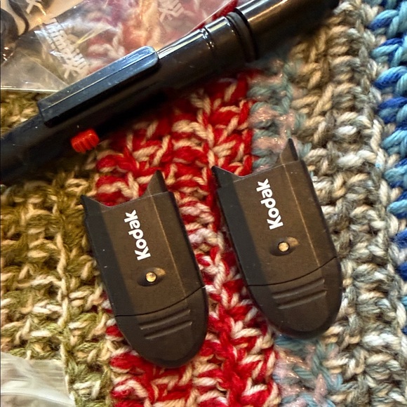 Ultimate Camera Accessory Kit - Picture 8 of 9